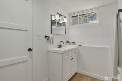 825 8th St NW, Puyallup, WA 98371 - Photo 29