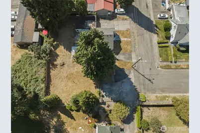 825 8th St NW, Puyallup, WA 98371 - Photo 39