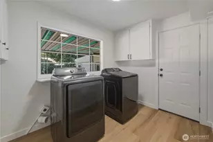 825 8th St NW, Puyallup, WA 98371 - Photo 13
