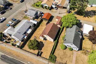 620 W Main St, Elma, WA 98541 - Photo 1