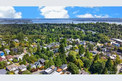 2518 E Roy Street, Seattle, WA 98112 - Photo 37