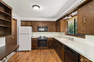 1116 Wildwood Ave NE, Napavine, WA 98532 - Photo 9