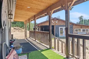 111 Jaybird Ln, Brinnon, WA 98320 - Photo 9