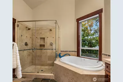 1624 Mallard Lane, Bellevue, WA 98008 - Photo 21