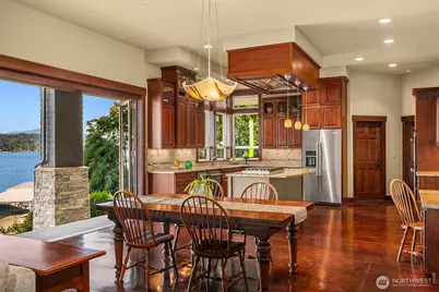 1624 Mallard Lane, Bellevue, WA 98008 - Photo 5