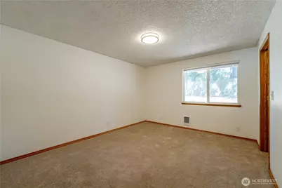 6419 163rd Street Ct E, Puyallup, WA 98375 - Photo 25