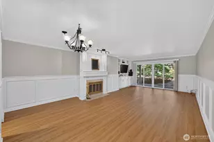 13730 15th Ave NE, Seattle, WA 98125 - Photo 9
