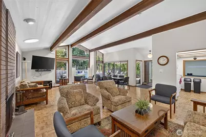 13730 15th Avenue NE #A102, Seattle, WA 98125 - Photo 33