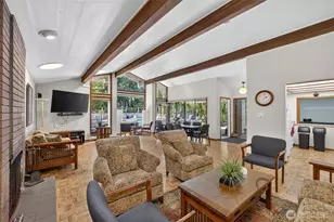 13730 15th Ave NE, Seattle, WA 98125 - Photo 33