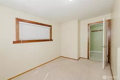 3004 Olympus Drive NE, Bremerton, WA 98310 - Photo 19