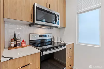 4540 40th Avenue SW, Seattle, WA 98116 - Photo 13