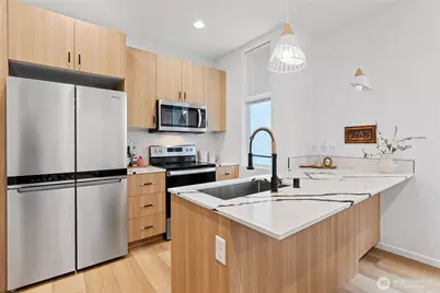 4540 40th Avenue SW, Seattle, WA 98116 - Photo 11