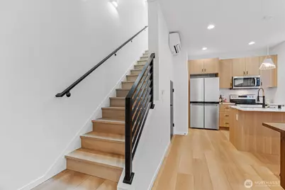 4540 40th Avenue SW, Seattle, WA 98116 - Photo 15