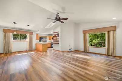 55 Lake Louise Drive, Bellingham, WA 98229 - Photo 9