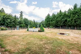 701 Ph 10, Castle Rock, WA 98611 - Photo 25