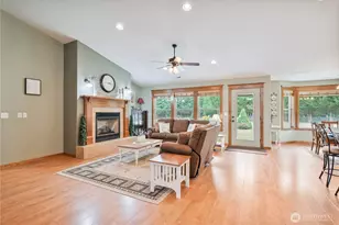 701 Ph 10, Castle Rock, WA 98611 - Photo 5