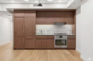 121 Stewart St, Seattle, WA 98101 - Photo 9