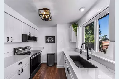 1015 S 25th Street, Mount Vernon, WA 98274 - Photo 11