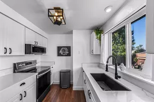 1015 S 25th St, Mount Vernon, WA 98274 - Photo 11