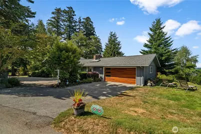 780 Greenoch Loop, Oak Harbor, WA 98277 - Photo 3