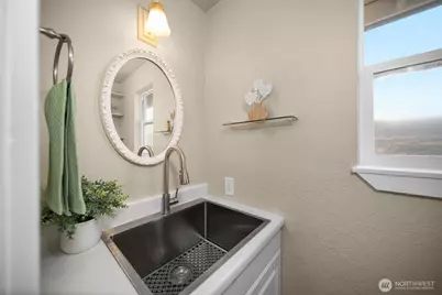 1020 S Van Sickle, East Wenatchee, WA 98802 - Photo 9