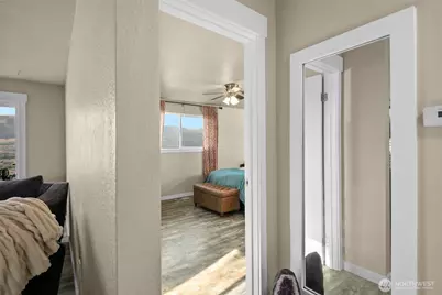 1020 S Van Sickle, East Wenatchee, WA 98802 - Photo 13
