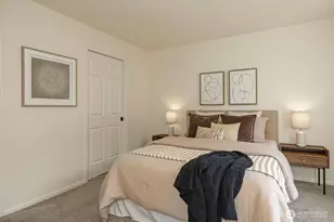 1762 NW 57th St, Seattle, WA 98107 - Photo 13