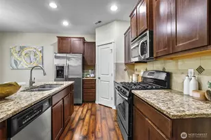 1129 120th St SE, Everett, WA 98208 - Photo 7