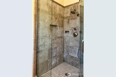 1565 Sorenson Avenue, Enumclaw, WA 98022 - Photo 21
