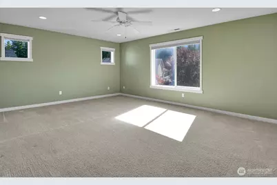 7813 Melrose Lane SE, Snoqualmie, WA 98065 - Photo 11