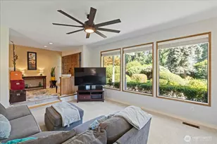 701 175th St SW, Bothell, WA 98012 - Photo 7