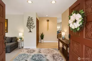 701 175th St SW, Bothell, WA 98012 - Photo 3