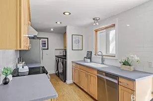 15827 NE 110th St, Redmond, WA 98052 - Photo 15