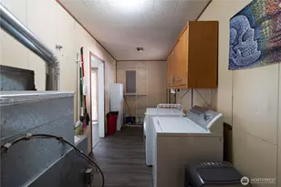 113 12th St SW, Puyallup, WA 98371 - Photo 17