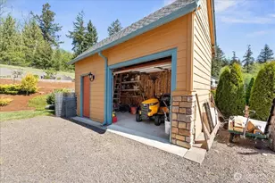 204 Powder Hill Dr, Kalama, WA 98625 - Photo 37