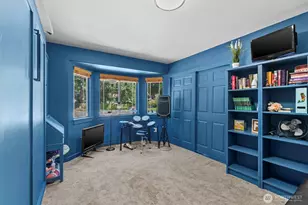 18505 68th St E, Bonney Lake, WA 98391 - Photo 9