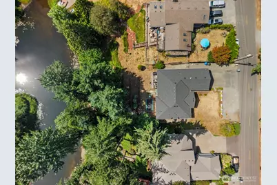 18505 68th Street E, Bonney Lake, WA 98391 - Photo 33