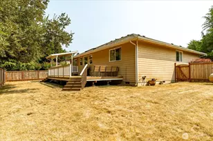2042 Doe Dr, Oak Harbor, WA 98277 - Photo 23