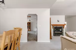 2042 Doe Dr, Oak Harbor, WA 98277 - Photo 5