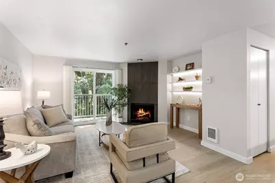 975 Aberdeen Avenue NE #F303, Renton, WA 98056 - Photo 1