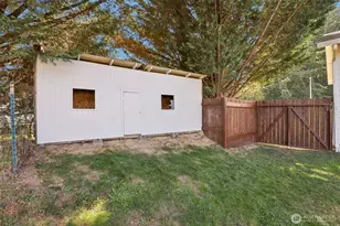 503 N Pine Ave, Yacolt, WA 98675 - Photo 35