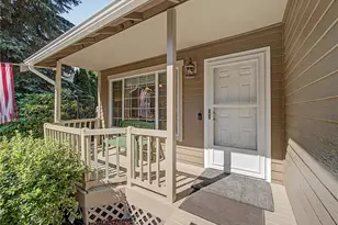 11004 209th Ave E, Bonney Lake, WA 98391 - Photo 3