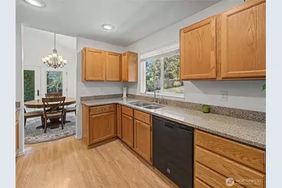 11004 209th Avenue E, Bonney Lake, WA 98391 - Photo 13