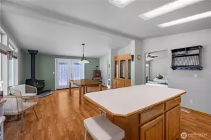 370 E Strong Rd, Shelton, WA 98584 - Photo 9