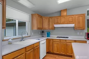 370 E Strong Rd, Shelton, WA 98584 - Photo 7