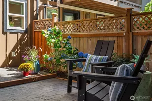 9613 Roosevelt Way NE, Seattle, WA 98115 - Photo 27