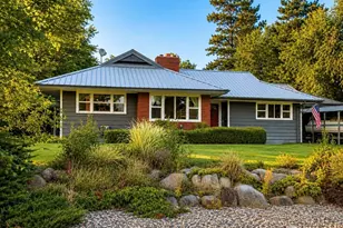 233 E 2nd St, Tonasket, WA 98855 - Photo 1