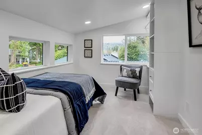 560 NE Alder Street, Issaquah, WA 98027 - Photo 17