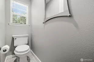 19109 206th St E, Orting, WA 98360 - Photo 11
