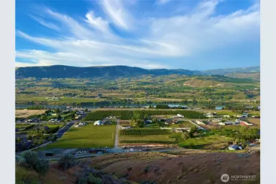 2858 SE Falcon View Drive, East Wenatchee, WA 98802 - Photo 9